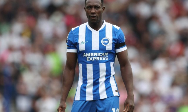 TA：曼联曾在夏窗考虑签回维尔贝克，但拉爵不想给2年合同